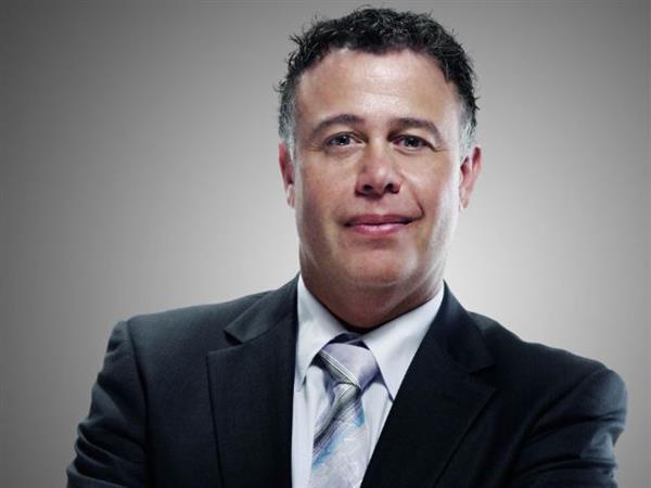չ˾ϯй:Dion Weisler